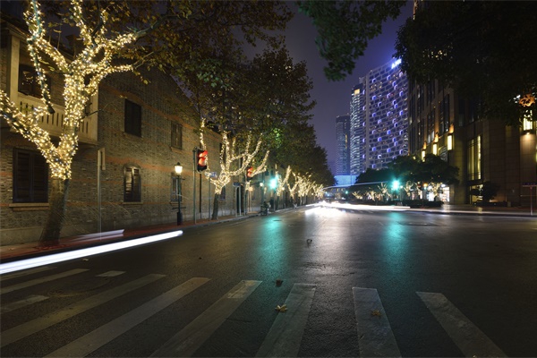 ��ҵ��ҹ�����������˶�������深��