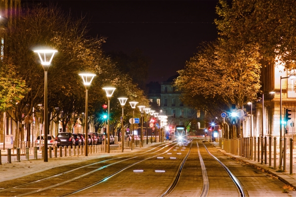 ��ҵ��ҹ�����������˶�������深��