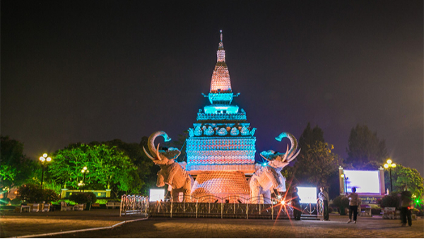 ���ܾ�������������������ֳ��ض�������������������