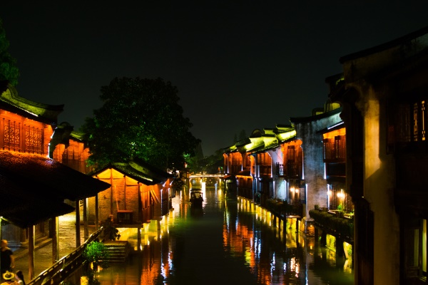 �����ܽӴ������õƹ�ҹ������ģʽ