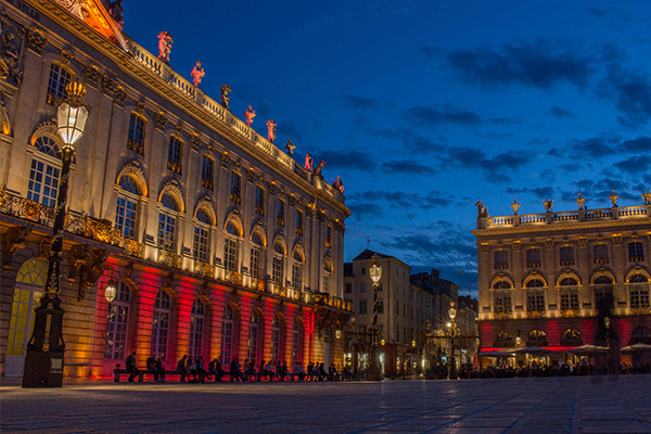 ҹ������