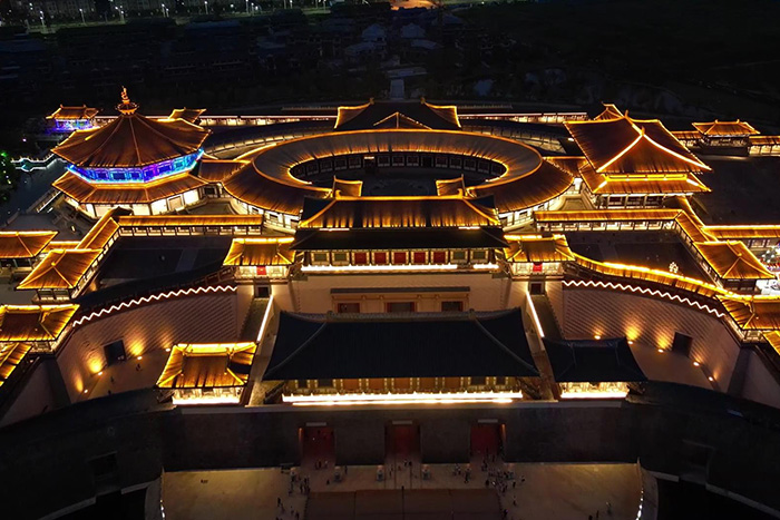 ��������˸������