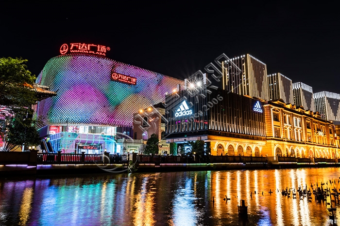 �a�_��¥����˸��