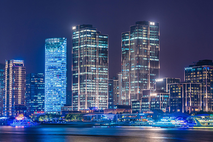 ¥����������