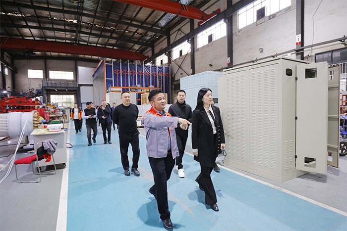 ��8ͷ��������������״��˾�������������ţ�̻㸳�ܷ�����