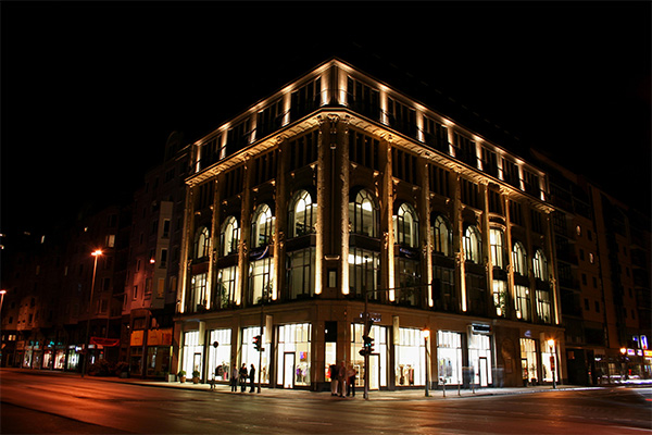 �ۺ�����ǽ����