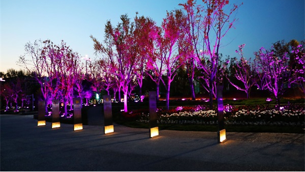 ԰�־������������ǵ����Ի������