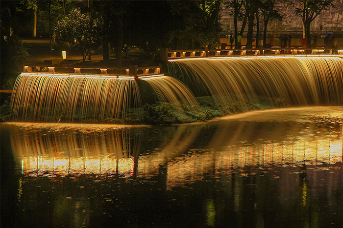 ���������۵���˸������Щע����������������