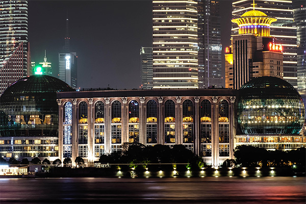 �ƹ�����