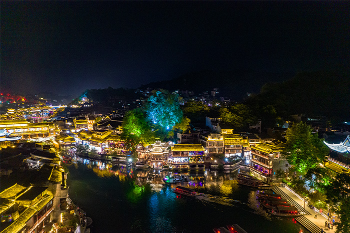 ���۵���˸������