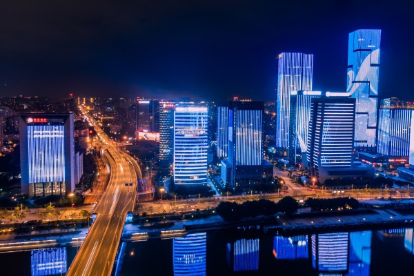 ���ڶ��ủ��ƹ������ĺõĶ�����Щ������