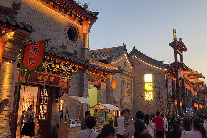 ��������˸������