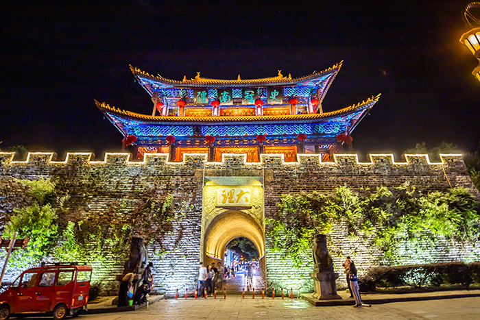 ���Ի�����ҹ�������ƻ���ôʵ����������