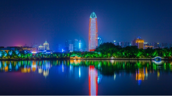 LED�����������������ֵƾߵ�����������