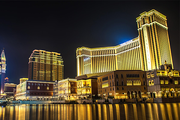 ����¥����������