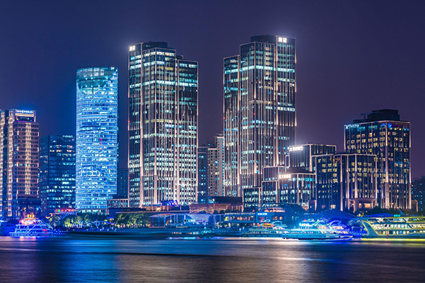 ¥������