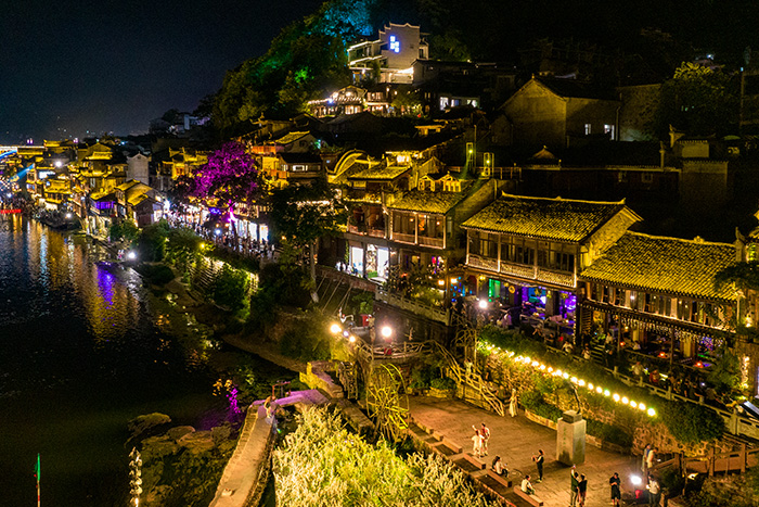 ����ҹ����������